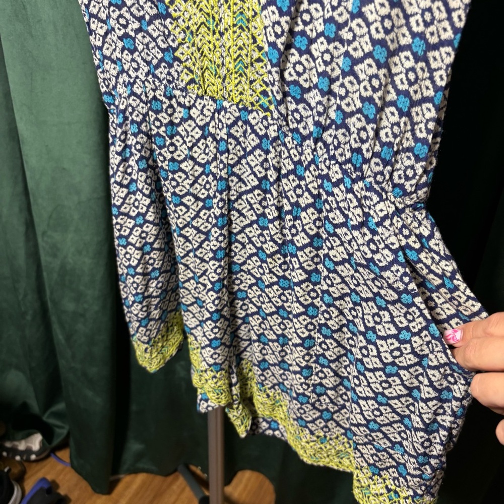 Anthropologie Lilka Blue and Yellow Patterned Short-Sleeve Romper XS - Picture 4 of 11